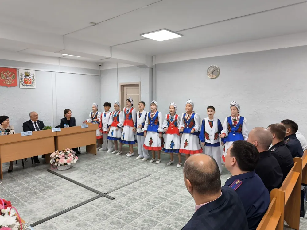 public/uploads/67efa3f24c92aae781e210b0a6c1c76544a81b115b87ed56118fb60ed432b027